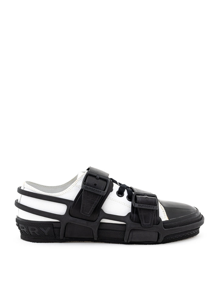 Sneaker in Tela Bianca con Struttura Esterna in Gomma Nera Burberry