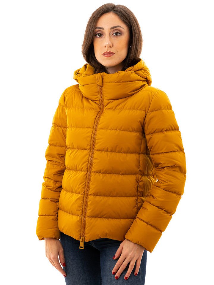 Chaqueta acolchada con capucha y cabello extraíble herno