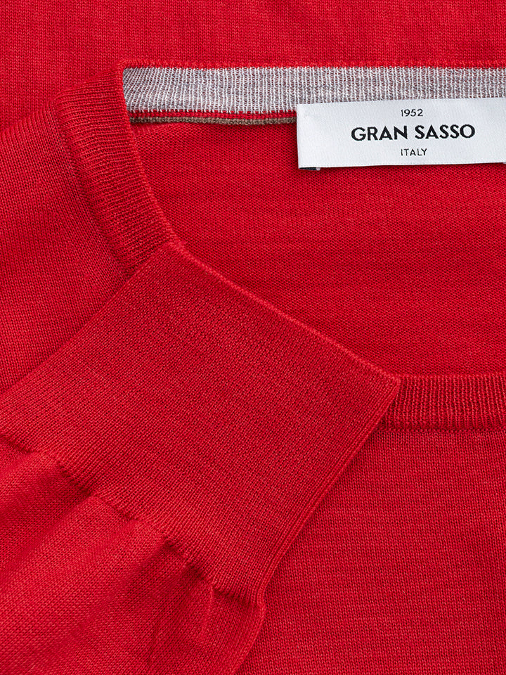 Crewneck sweater in Gran Sasso Red