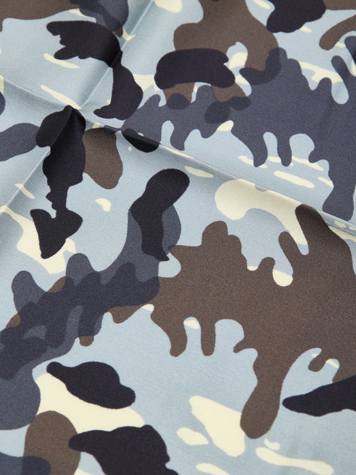 Fazzoletto da Taschino in Seta Grigio Chiaro con Stampa Camouflage Tom Ford