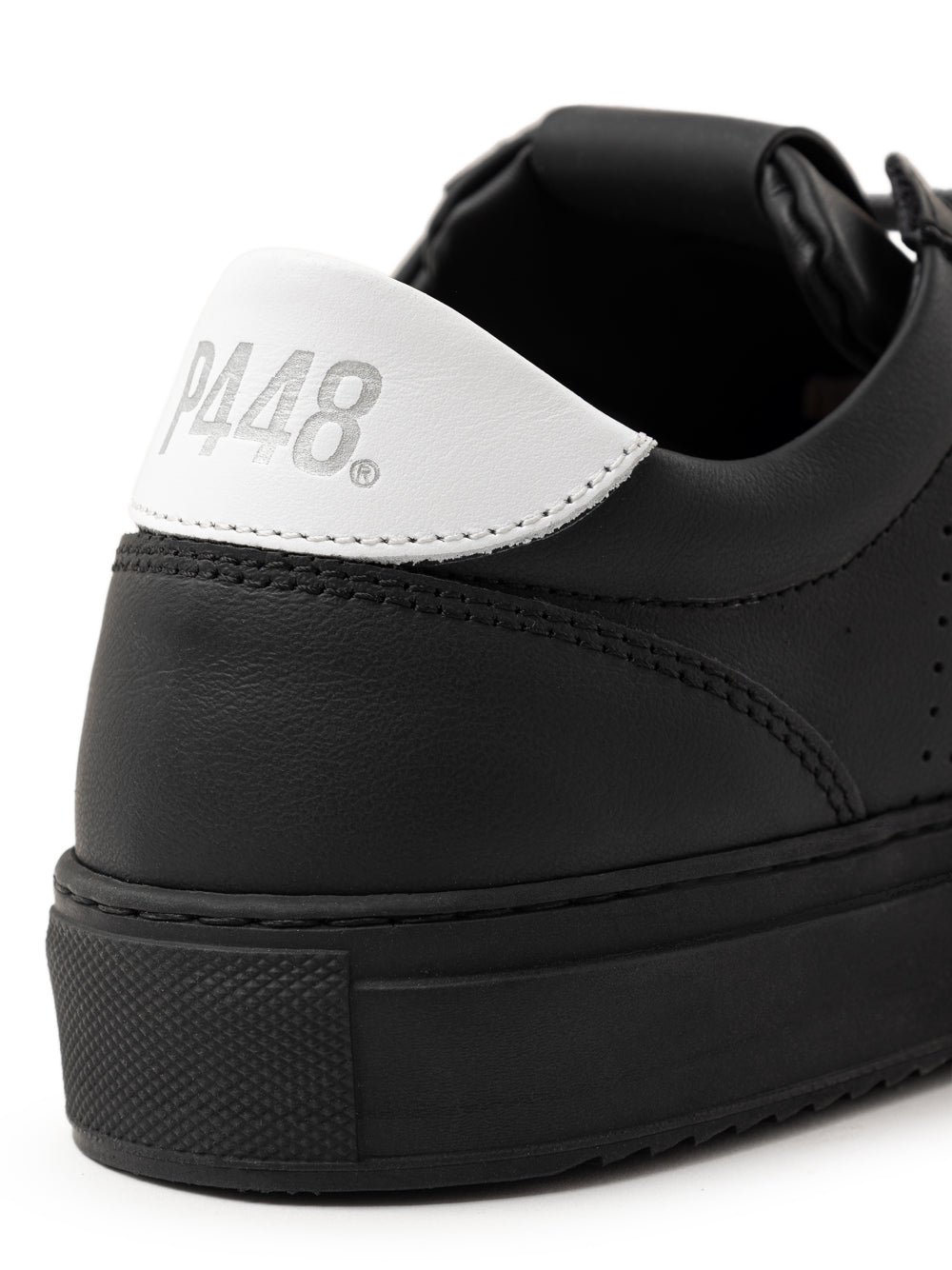 Sneakers Soho-M nere P448
