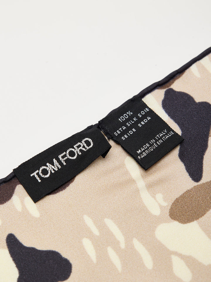 Fazzoletto da Taschino in Seta Beige con Stampa Camouflage Tom Ford