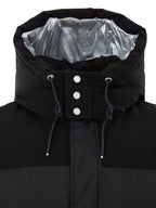 Giubbino Imbottito con Cappuccio in Nero Moose Knuckles