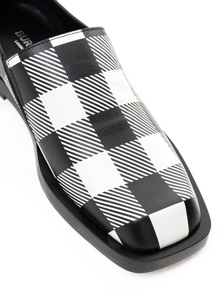 Burberry checked loafer