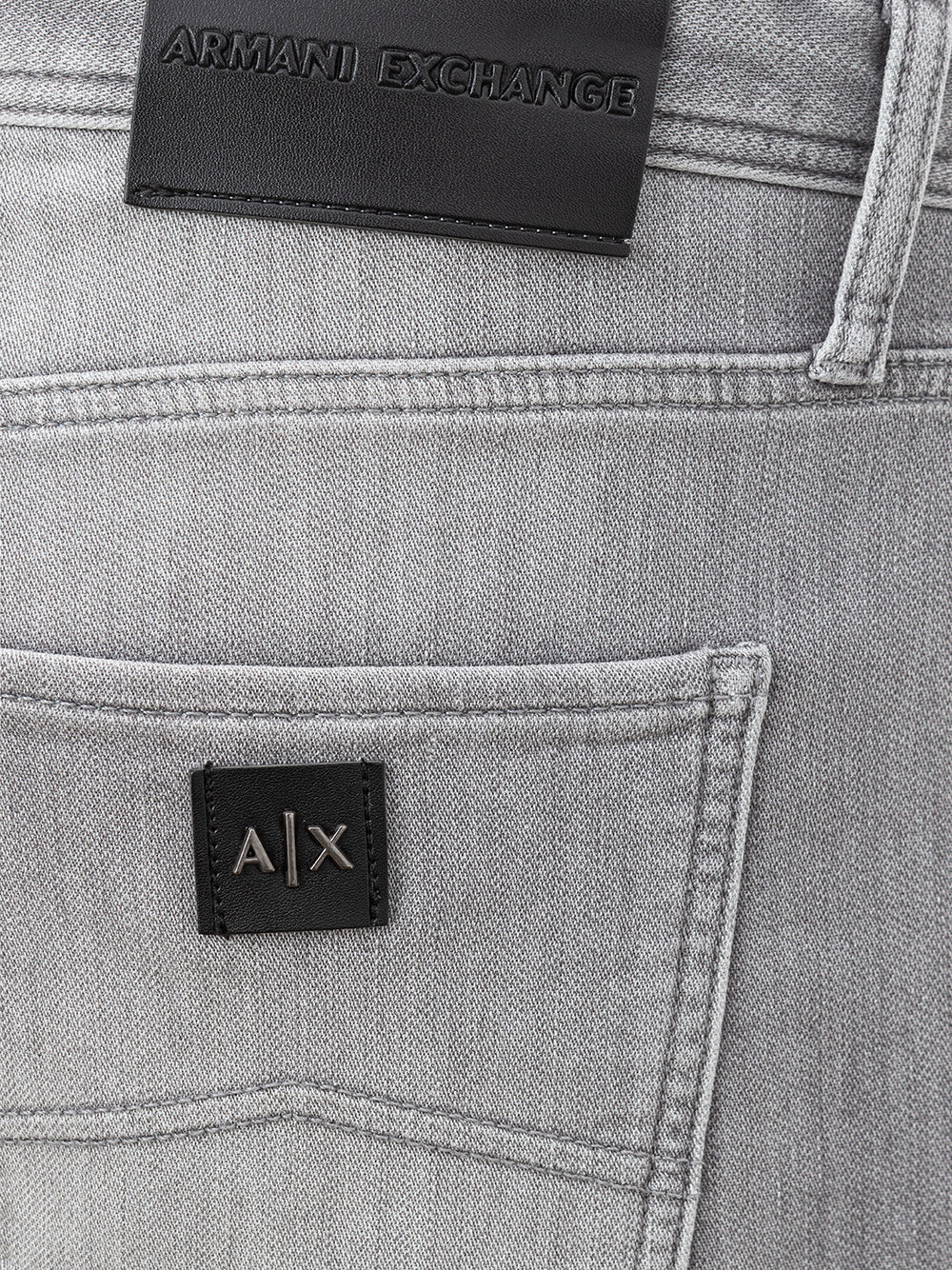 Armani Exchange jean gris cinq poches