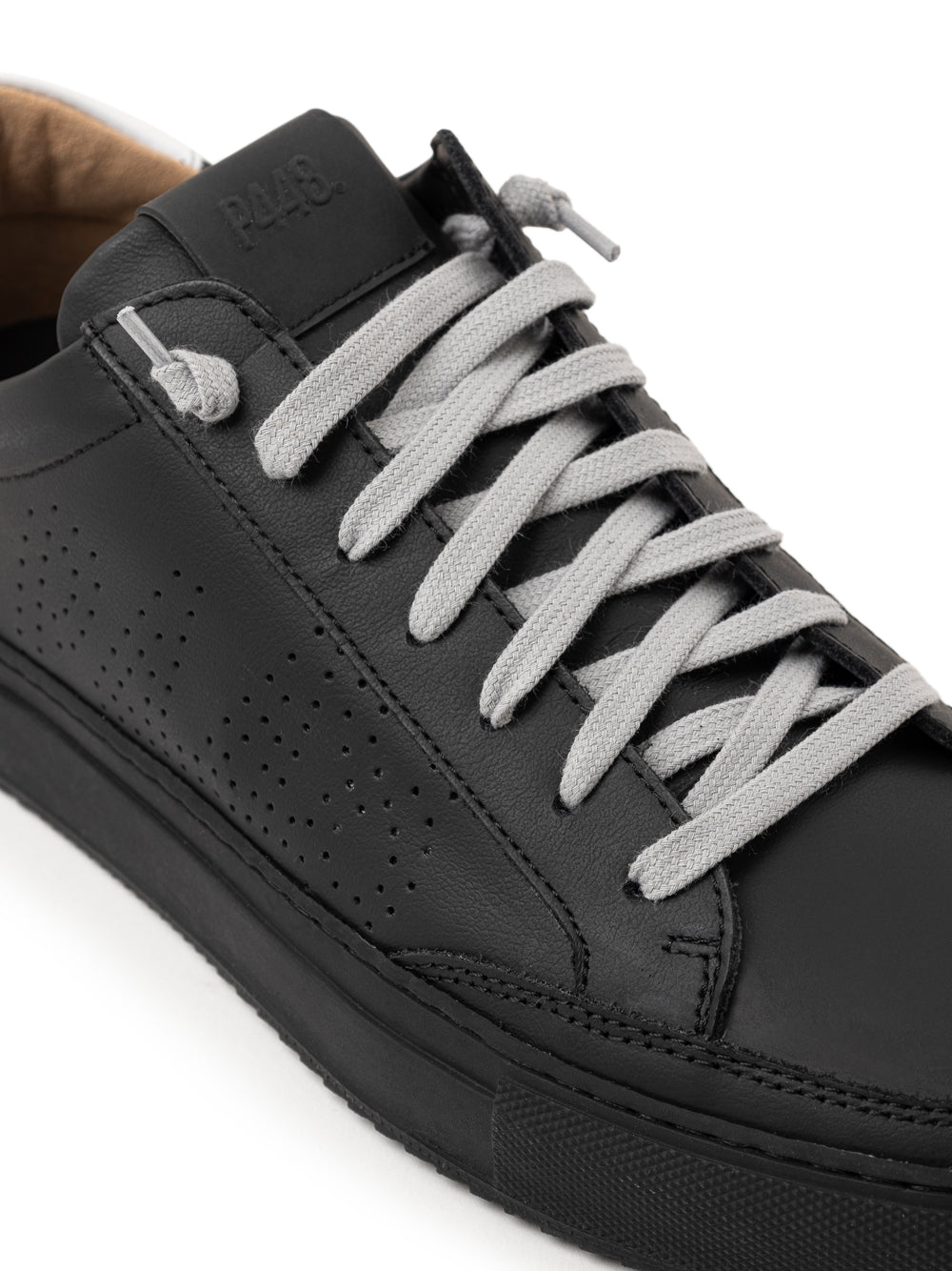 Sneakers Soho-M nere P448