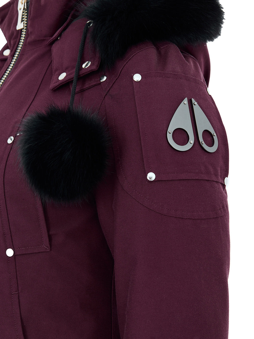 Giubbino Corto in Tessuto Bordeaux con Pompom Moose Knuckles