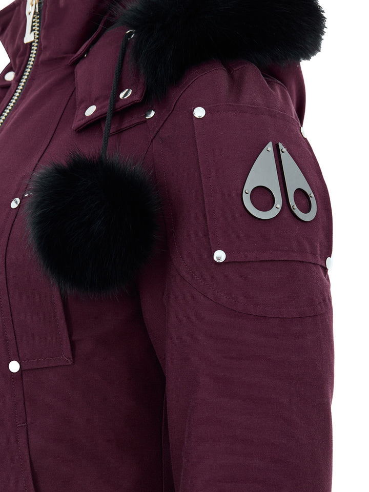 Giubbino Corto in Tessuto Bordeaux con Pompom Moose Knuckles