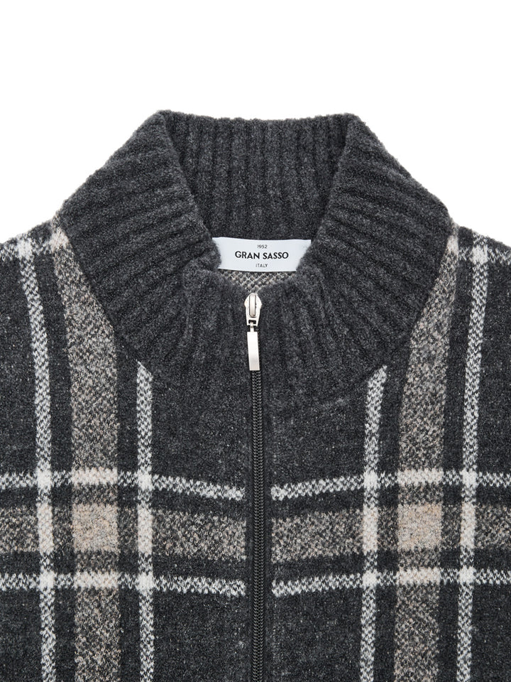 Cappotto in Bouclé Jacquard in Grigio con Maxi Zip Gran Sasso