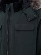 Giubbino Imbottito in Tessuto Tecnico Verde Moose Knuckles