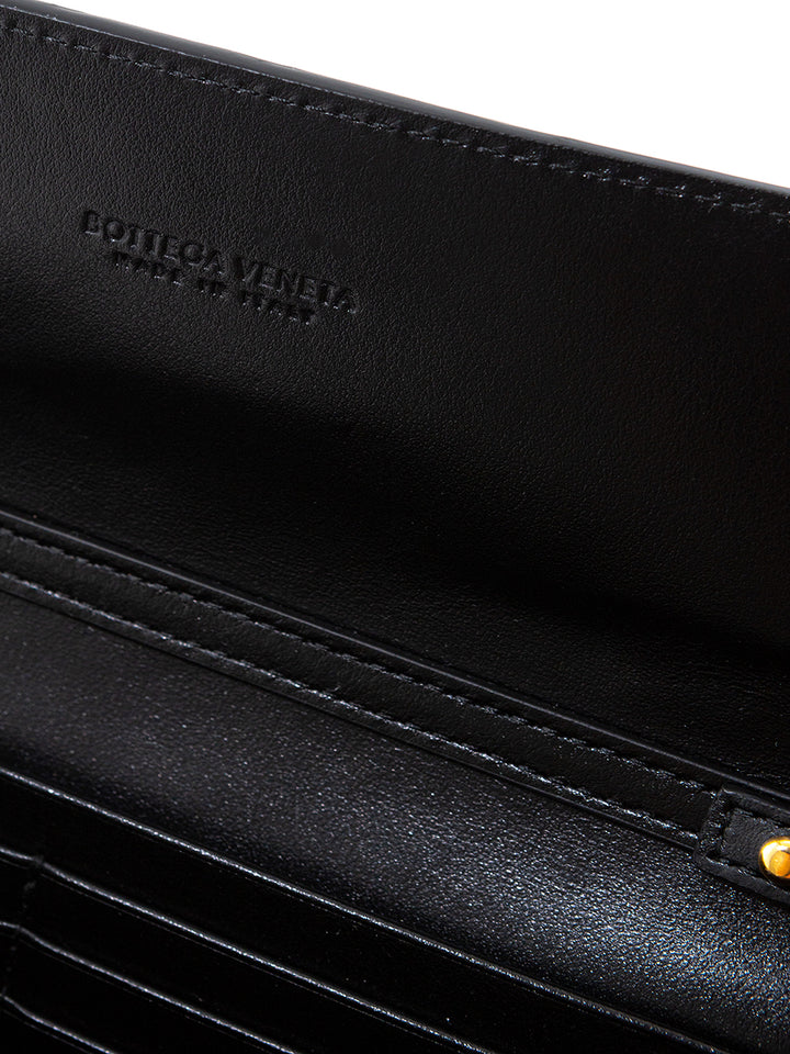 Wallet with chain (Wallet on Chain) in black Bottega Veneta leather