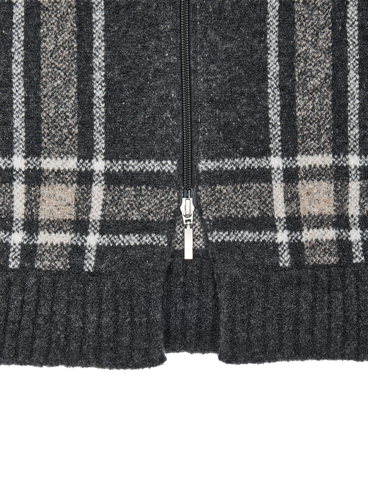 Cappotto in Bouclé Jacquard in Grigio con Maxi Zip Gran Sasso